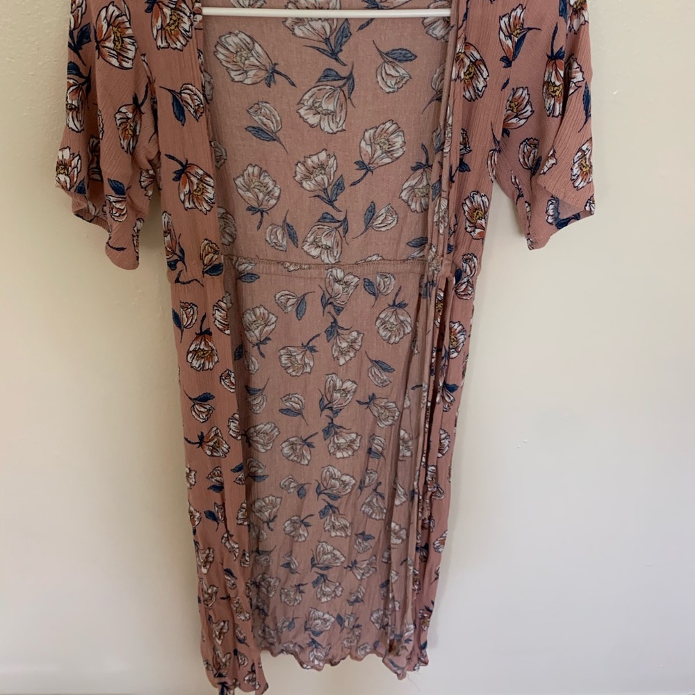 White Fawn Pink Floral Kimono XL Youth